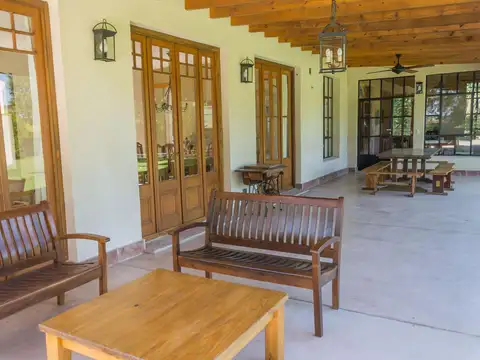 Casa en Alquiler Temporal en Santa Barbara, USD 5.500