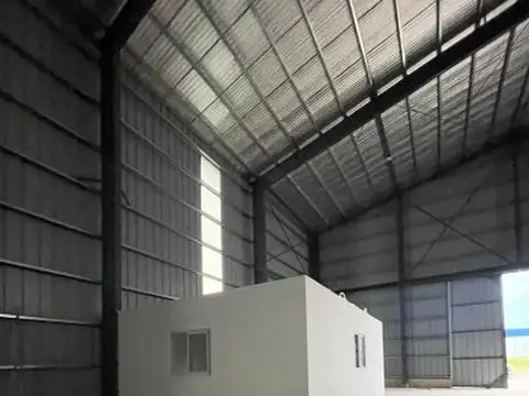 Nave Logística 1.615 m² - Ciudad Industria