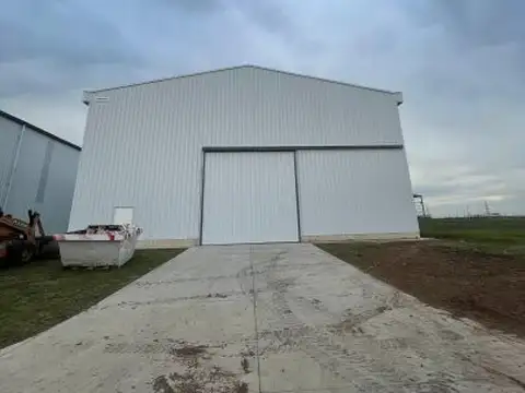 Nave Logística 1615 m2 - Ciudad Industria