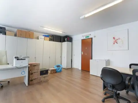 Oficina en Venta Tribunales