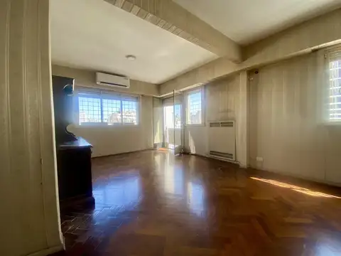 Avenida Pueyrredón 1100