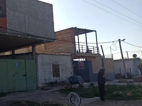 La Paz 700