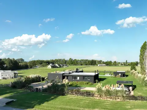 Casa frente al Polo en El Malacate