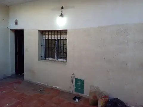 Casa en 2 plantas de 4 ambientes