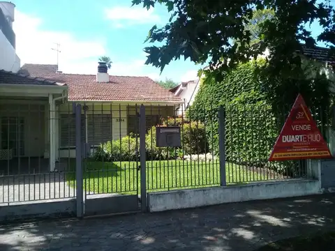 Casa - Venta - Argentina, Almirante Brown - Hipolito Bouchard 2204