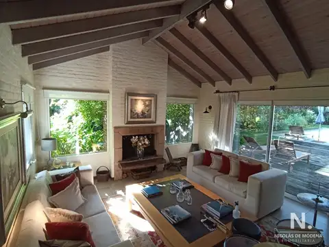 Casa en Cantegril - Punta del Este