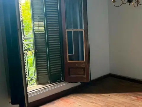 Becerra 700
