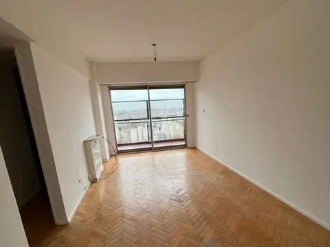Departamento - Alquiler - Argentina, Caseros - Av. Urquiza 4700