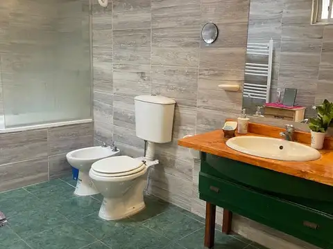 venta casa en barrio Pinar del sol 5, apta crédito