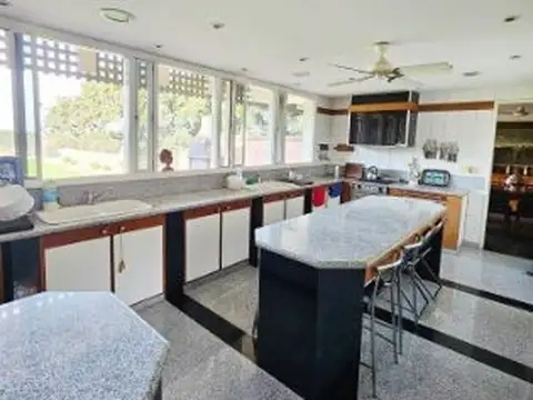 Casa en Venta al Noreste