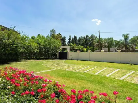 Teniente Juan Gabot 2500