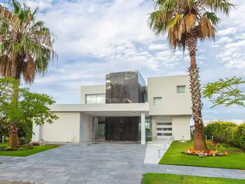 Casa en Venta en Nuevo Quilmes, USD 1.080.000