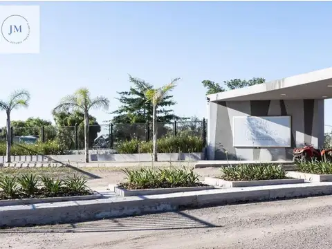 Terreno en Barrio Cerrado Los Juncos