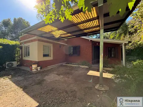 Casa en venta con pileta sobre la calle Lisandro de la Torre, Barrio El Trebolar, Del Viso, Pilar.