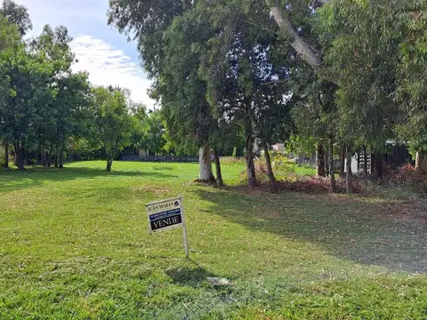 Lote en venta en Club de campo El Moro