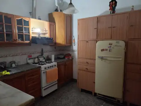 Terreno en Venta, FOS 6