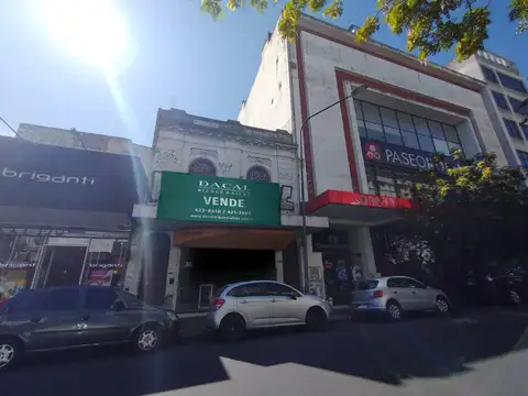 Local en venta en La Plata