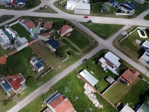 Terreno en Venta en Santa Elena, USD 26.000