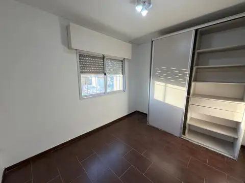 Depto Tipo Casa en Alquiler de 3 ambientes