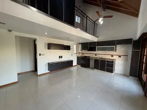 Alquiler PH de 3 ambientes en Villa Dominico