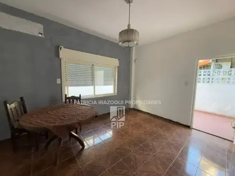 Depto Tipo Casa en Venta en Haedo, USD 65.000