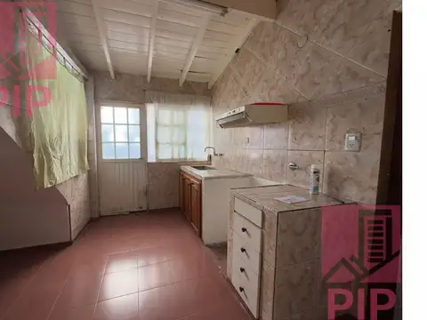 Depto Tipo Casa en Venta 50 años