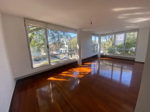 Departamento en Alquiler en Martinez Libertador / Rio, USD 1.800