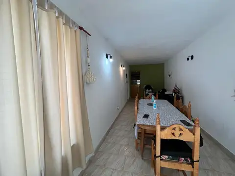 CASA EN VENTA CITY BELL 2 DORMITORIOS