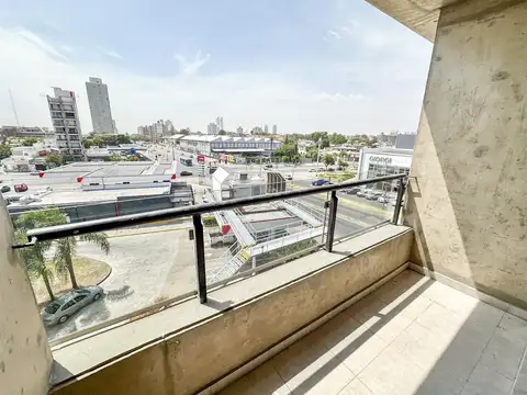 Venta Monoambiente con balcón - Fundar