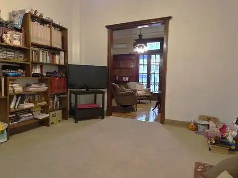 Departamento 5 ambientes con 2 baños