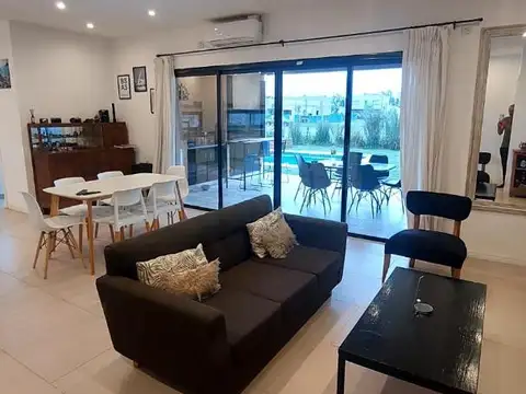 Casa en Venta en Santo Tomas, USD 169.000
