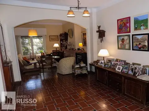 CHALET 6 AMBIENTES – PARQUE JOHNSTON