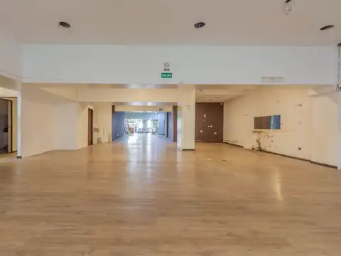 Local en Venta 32 años