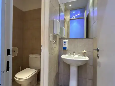 Avenida Álvarez Thomas 100