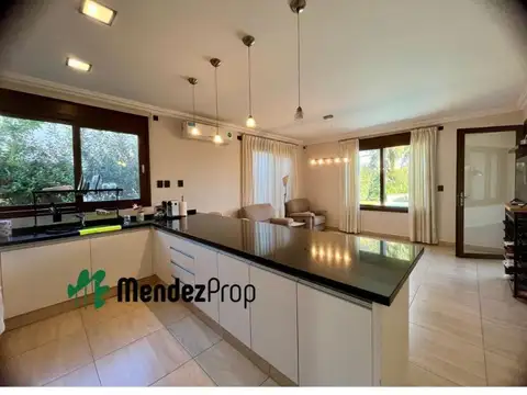 Casa En Venta En El Rebenque