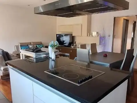 Depto Tipo Casa en Venta de Monoambiente
