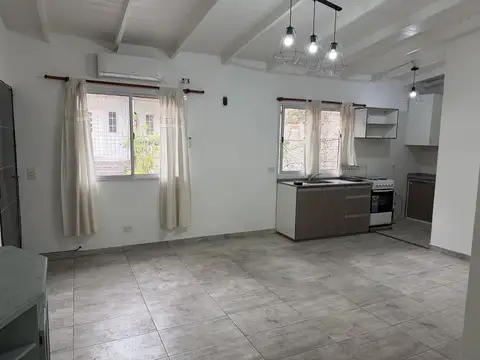 Alquiler PH 2 ambientes en San Cristóbal Capital Federal 