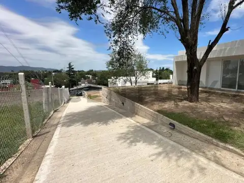 Casa en Venta en Villa Santa Cruz del Lago, USD 88.000