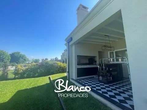 Casa en Alquiler Temporal en Haras Santa Maria, USD 4.500