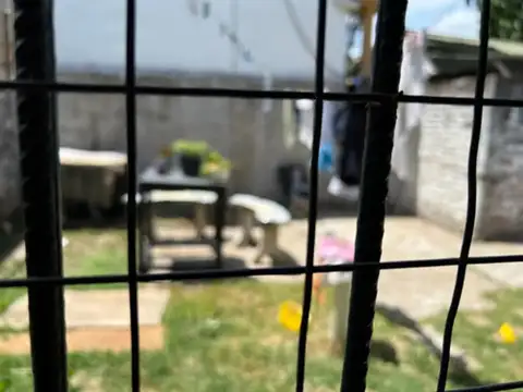 Depto Tipo Casa 3 ambientes con 1 baño