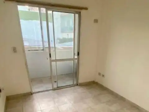 Depto Tipo Casa en Venta de 2 ambientes
