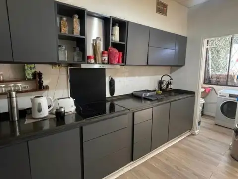 Depto Tipo Casa en Alquiler en Banfield, $ 1.600.000