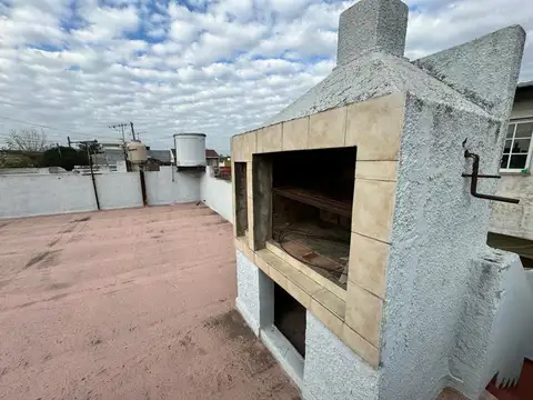 Luis Viale 1273