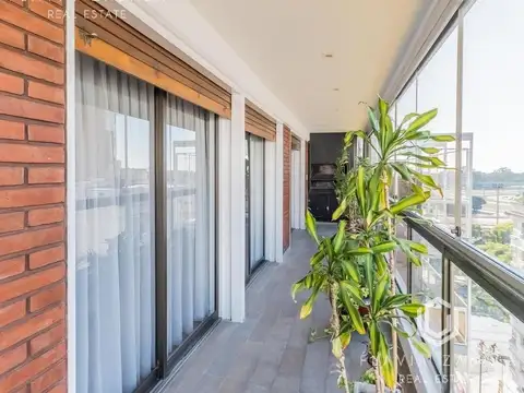 Venta departamento siete ambientes con dos cocheras. Master Suite. Categoria. Las Cañitas. Palermo