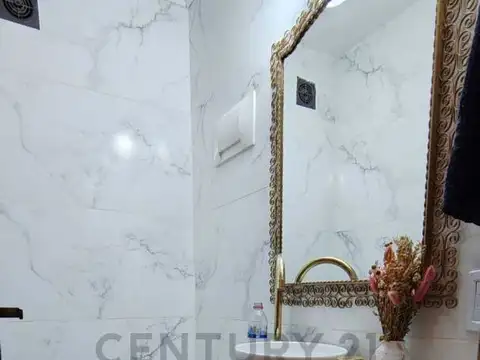 Gral. Espejo 100, Piso 4