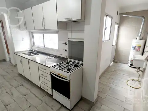 Depto Tipo Casa en Venta con 1 cocheras