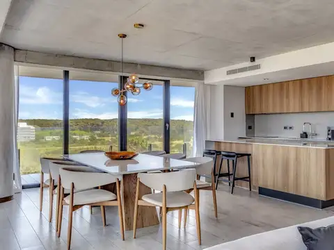 SURFSIDE VILLAGE  TRES AMB EN SUITE C/COCHERA !