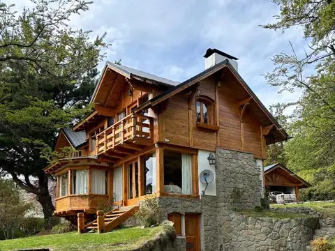 Casa en Alquiler de 3 dormitorios