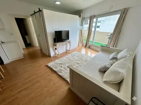 2 ambientes Villa Ortuzar, balcón terraza. Pileta.