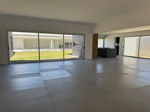 Mayor M. P. Lotufo 500